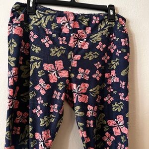 LuLaRoe Floral Leggings - Pink and Green on Navy